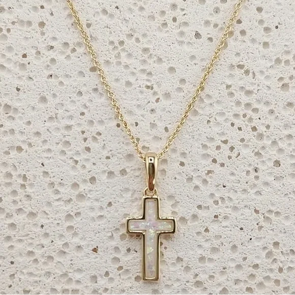 Kendra Scott Cross Gold Pendant Necklace in Kyocera Opal - Picture 2 of 4